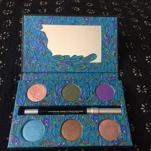 Urban Decay Peacock Eyeshadows with 24/7 Liner